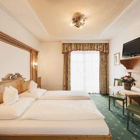 Hotel Hoferwirt Neustift im Stubaital Extérieur photo