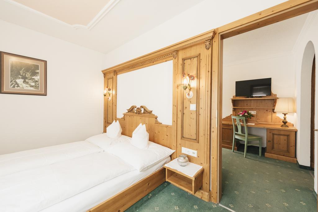 Hotel Hoferwirt Neustift im Stubaital Extérieur photo