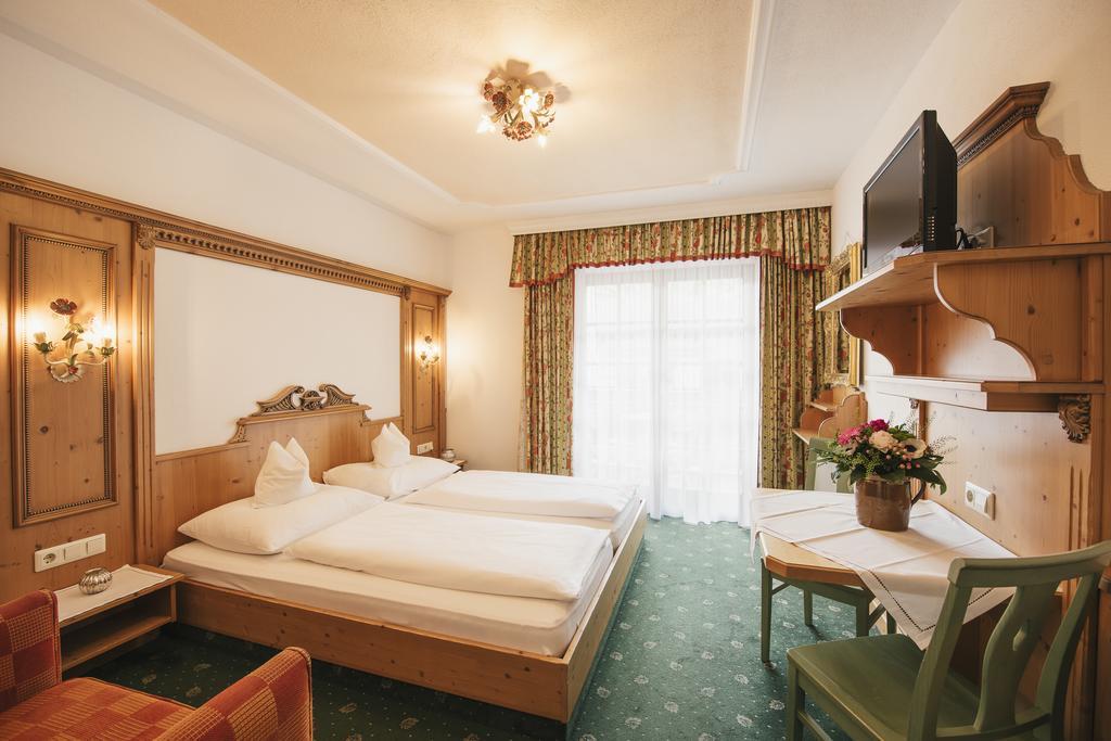 Hotel Hoferwirt Neustift im Stubaital Extérieur photo